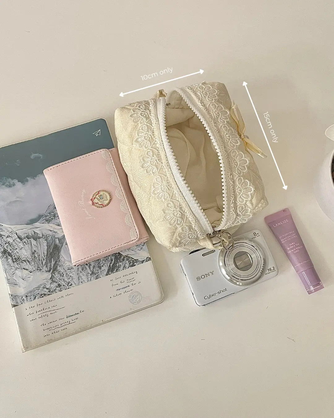 Amora Ivory Edition - Yuki  Quilted Beauty Case Amora