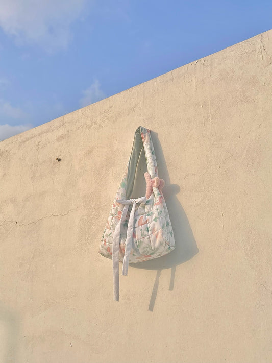 Matcha hobo bag Amora